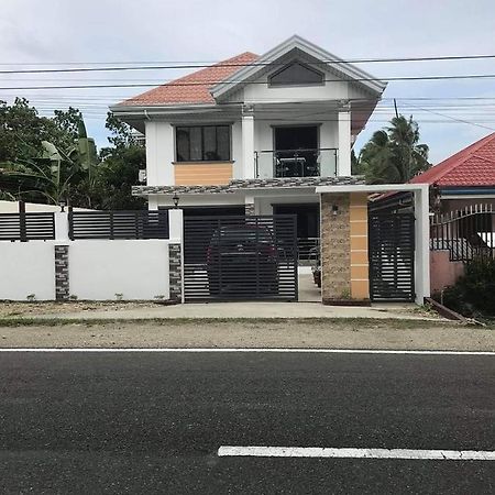 Villa Cresenciana Batuan Esterno foto